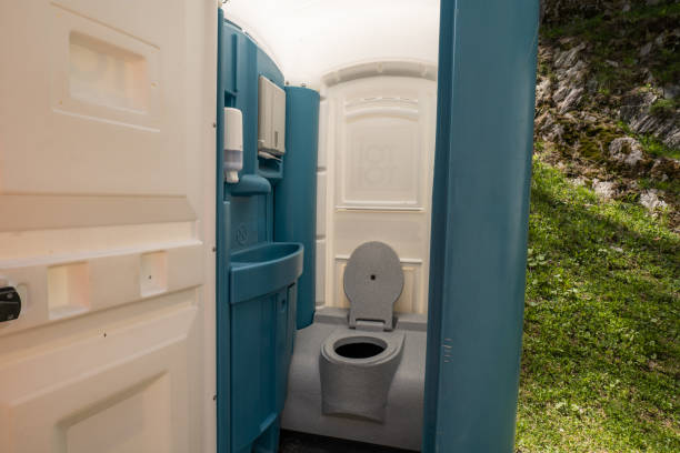 Best Portable bathroom rental  in Sleepy Hollow Lake, NY
